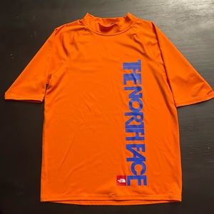 The North Face t shirt size M